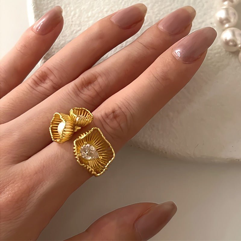 S925 Sterlingsølv Blomsterformet Justerbar Ring Belagt med 14K Guld - Lilla Villa