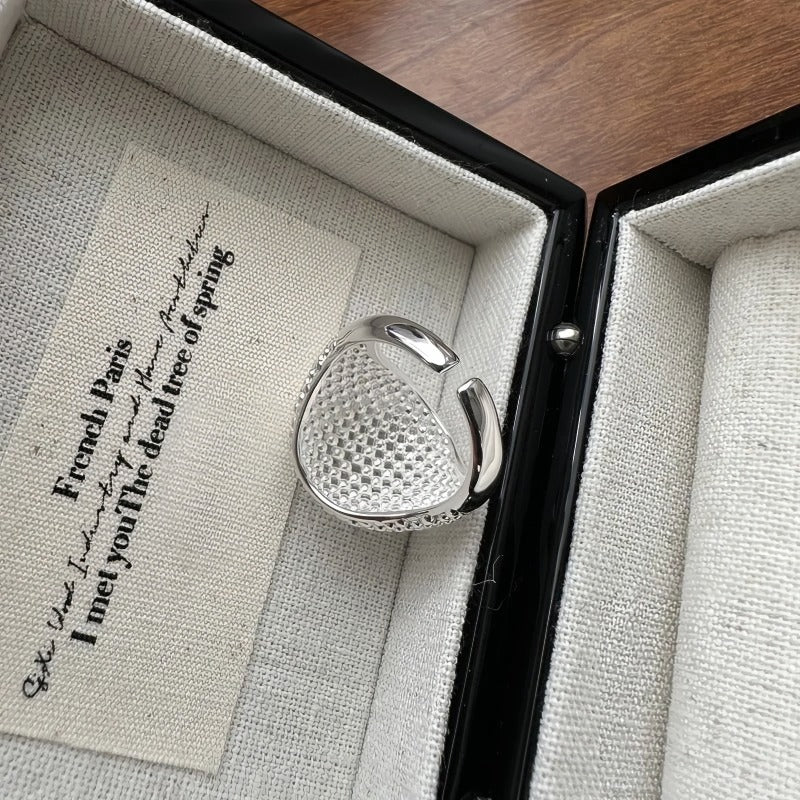 S925 Sterlingsølv Dome Justerbar Ring – Elegant Design med Struktur og Volumen - Lilla Villa