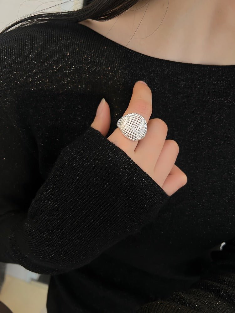 S925 Sterlingsølv Dome Justerbar Ring – Elegant Design med Struktur og Volumen - Lilla Villa