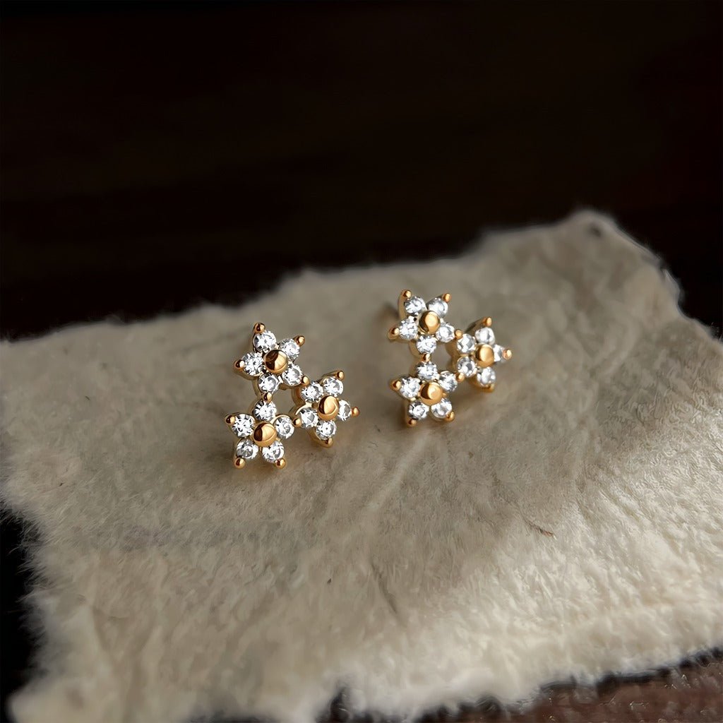 Små Stjerne Blomster Øreringe – 18K Forgyldt & S925 Sølvnål - Lilla Villa