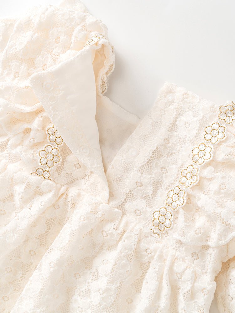 Smuk baby body med blonder og hatte(0 - 18 mdr.) - Lilla Villa