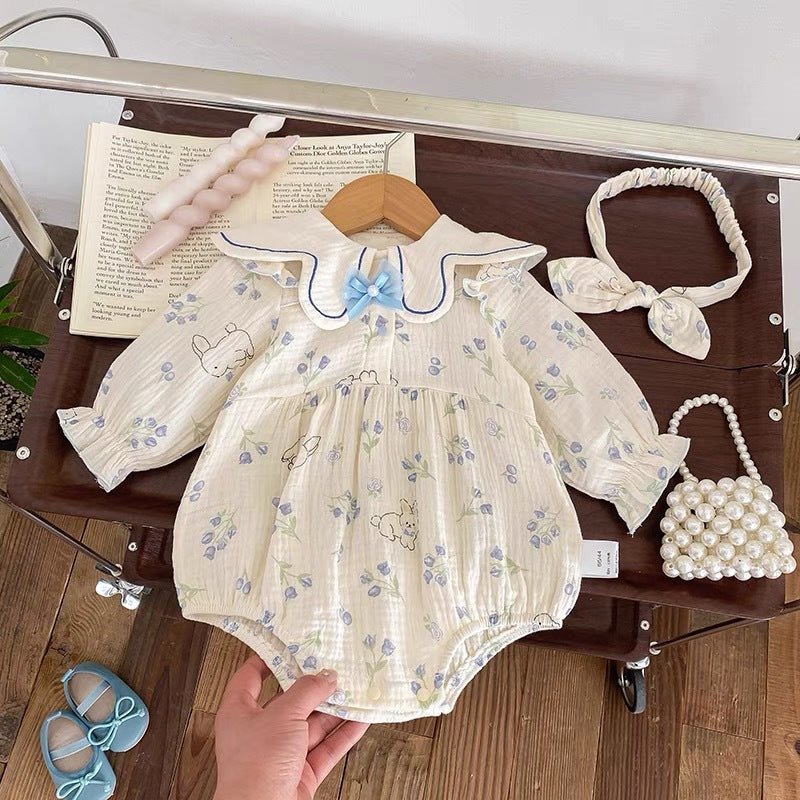 Søde baby body med blomstermønster og hårbånd (0 - 18 mdr.) - Lilla Villa