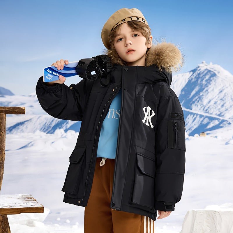 Sort Vindtæt Ski - og Vinterdunjakke med Ægte Pelskrave – 90% Hvide Andedun til Børn - Lilla Villa