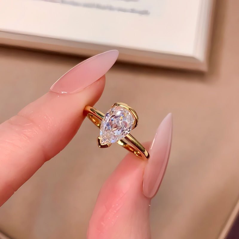 Tåreformet Zirkonia Ring i 925 Sterling Sølv med 14K Forgyldning - Lilla Villa
