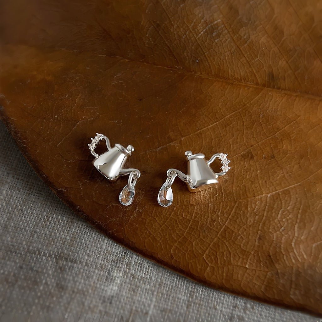 Vandkande Øreringe – Forgyldt Sølvlook & 925 Sølv Nål - Lilla Villa