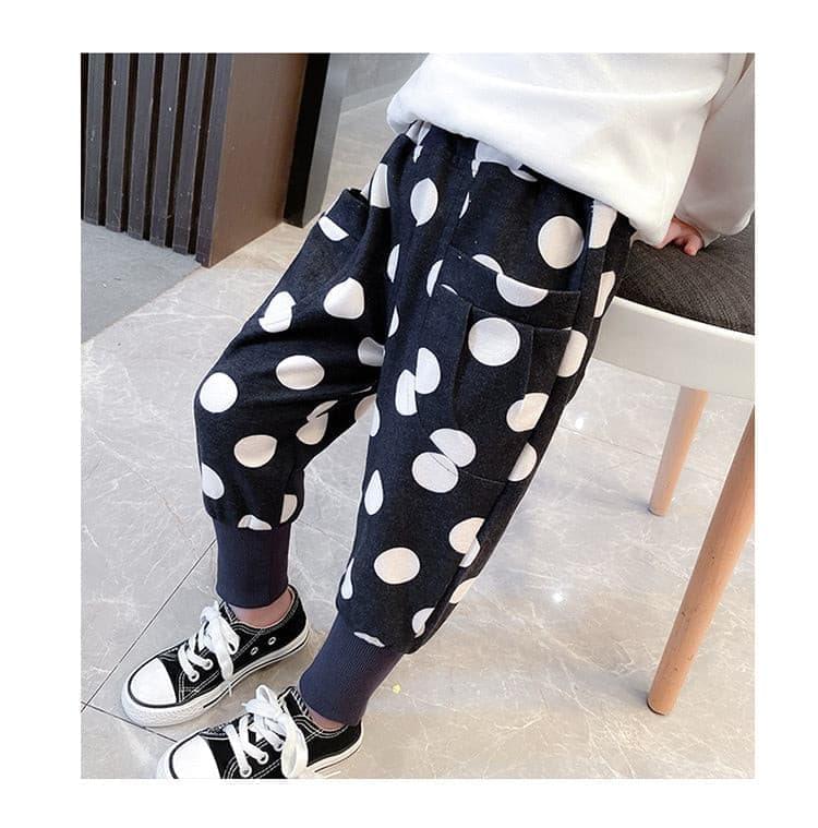 Ekstra varm sort fleece sweatpants/joggingbukser/joggers med hvide prikker til børn - Lilla Villa